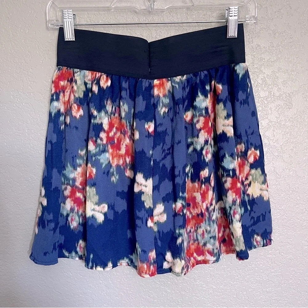 Joe Benbasset Mini Skirt Women’s Blue Foral Size Small